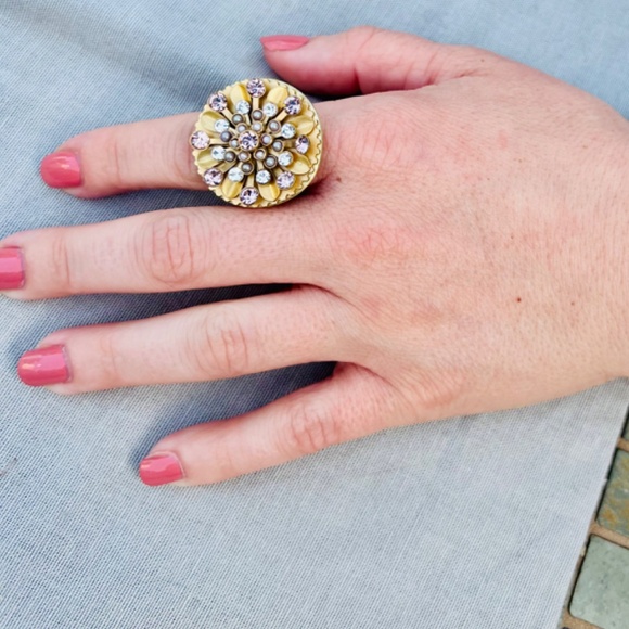 Juicy Couture Ring - Picture 5 of 9